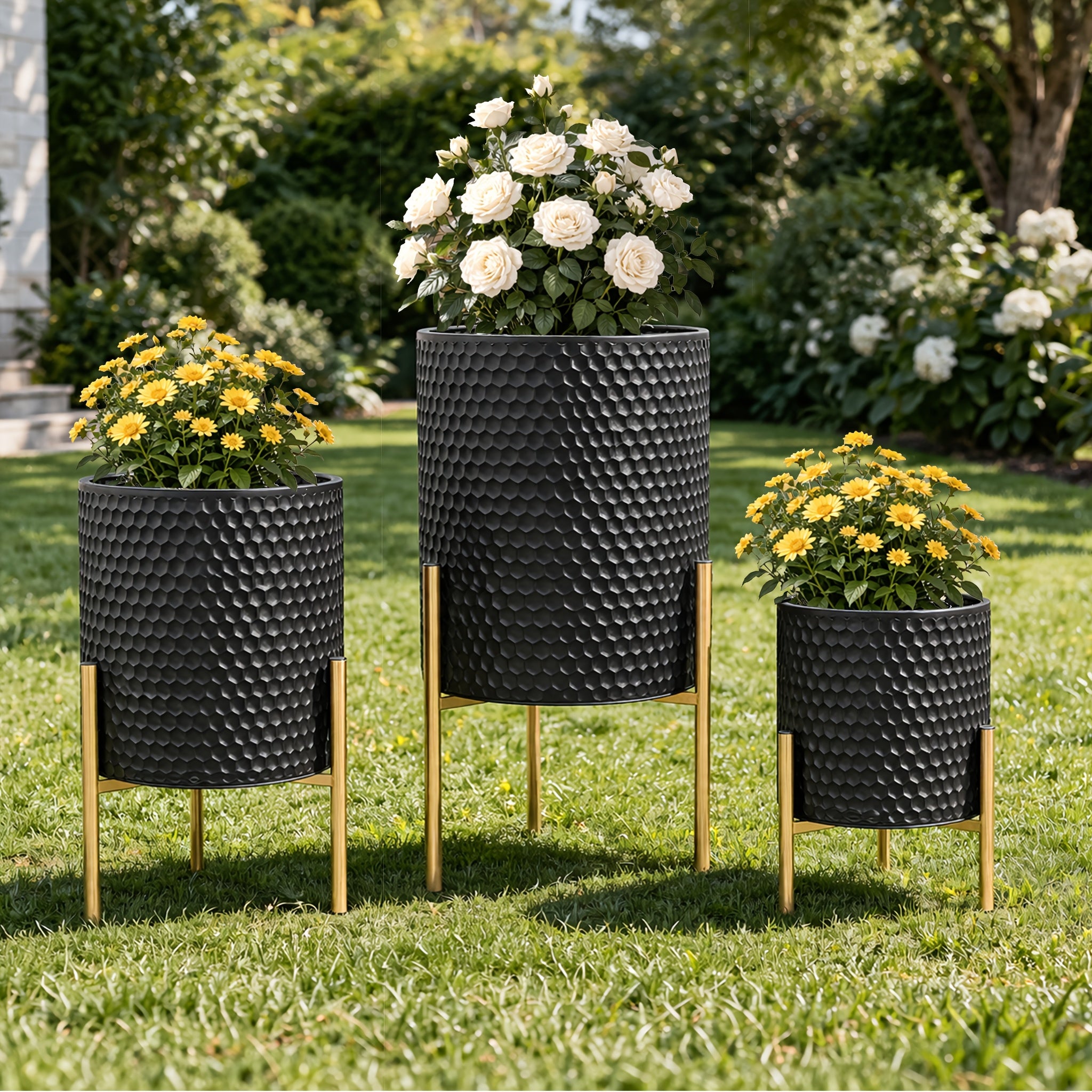 Metal Planter Stand Set Of 3, Indoor Outdoor Plant Stand with Flower Pots, Rust-Resistant Elevated Plant Display for Balcony Patio & Living Room
