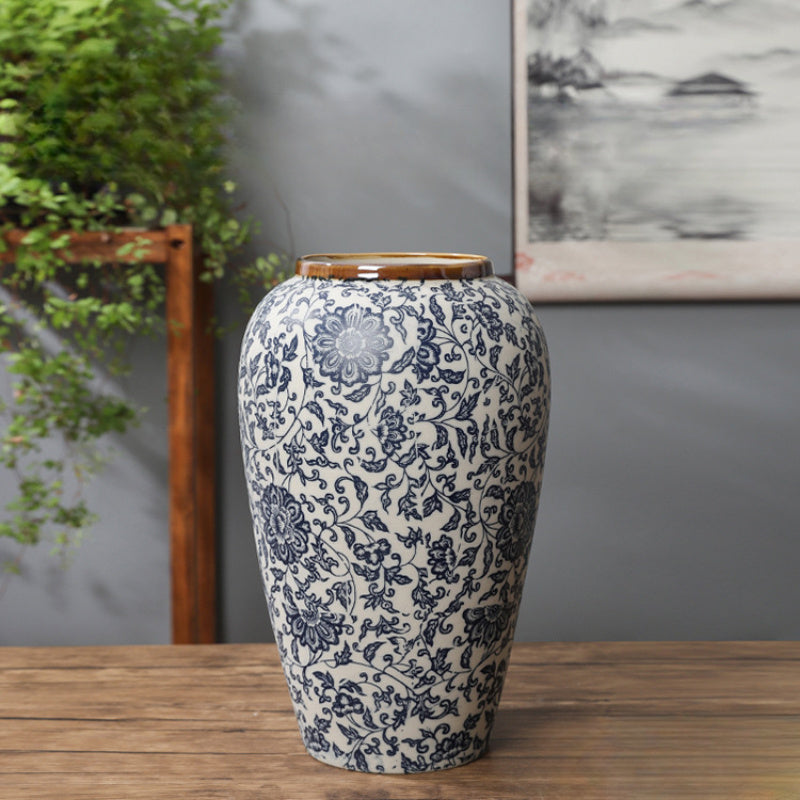 Home decoration vase, Jingdezhen ceramic flower container, modern Chinese-style ceramic vase, retro blue and white entwined lotus vase