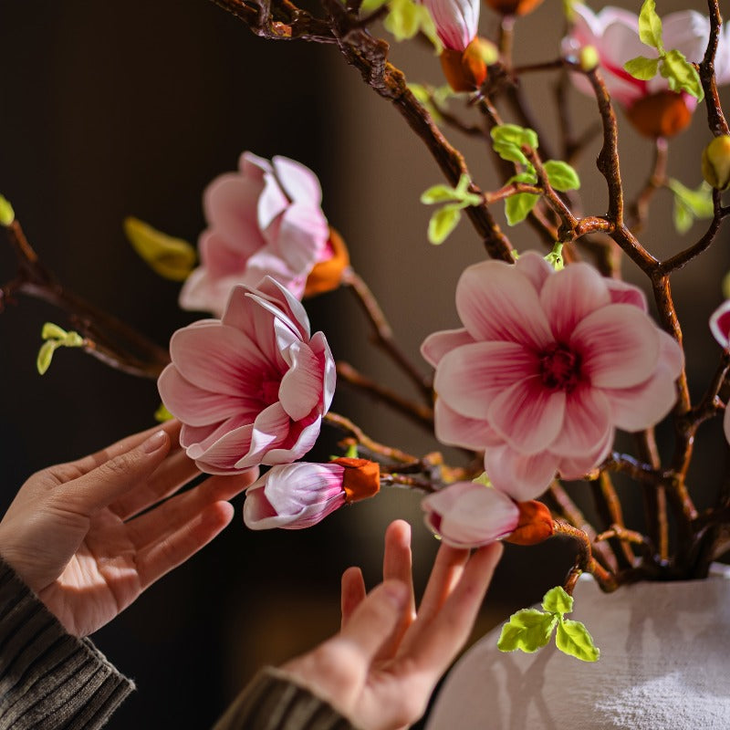 High Sense Simulation Flower Magnolia Ornament Living Room Fake Flower Bouquet Decoration Dining Table Floral Art